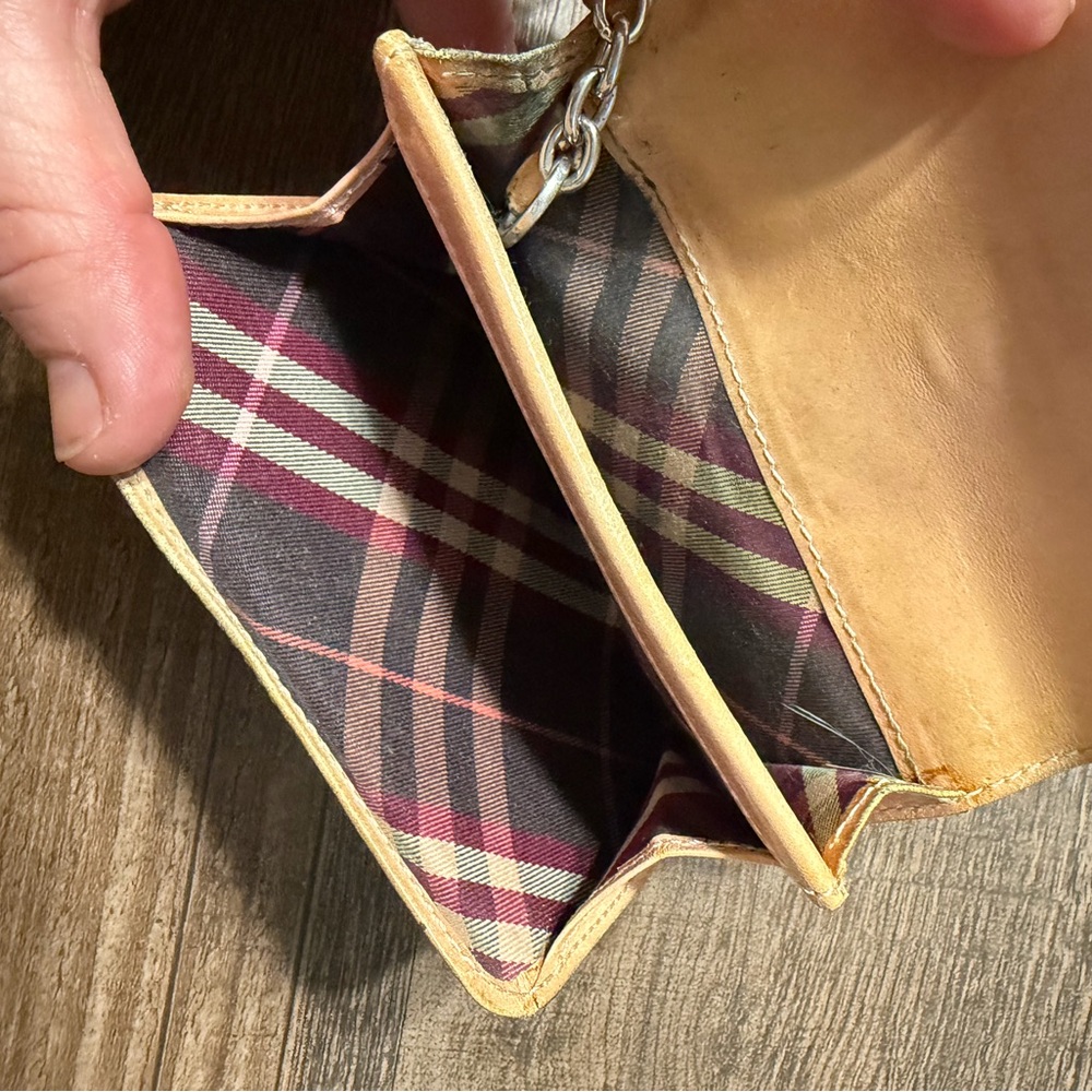 Authentic Vintage Burberry Yellow Leather Key Pouch Nova Check - Picture 9 of 9